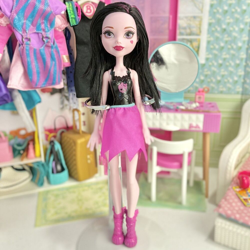 Monster High Draculaura Doll How Do You Boo Ghoul Spirit Cheerleader Mattel 2016